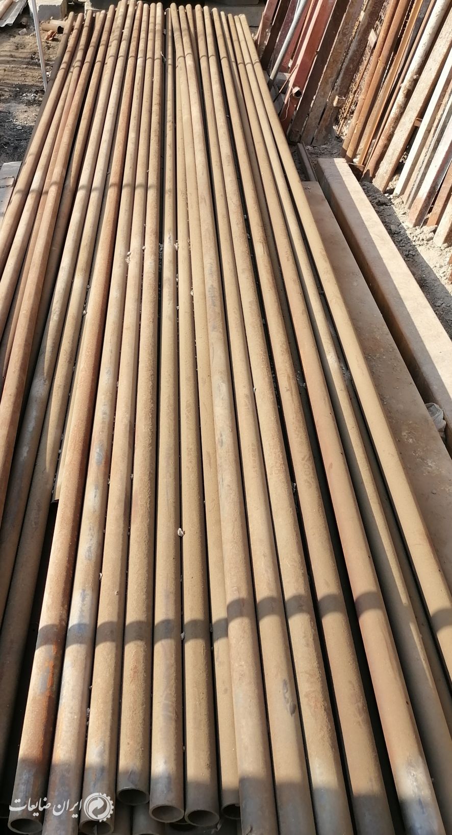 فروش لوله داربست 6متری در حد نو