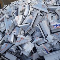 خریدار ضایعات درب و پنجره های  upvc یو پی وی سی