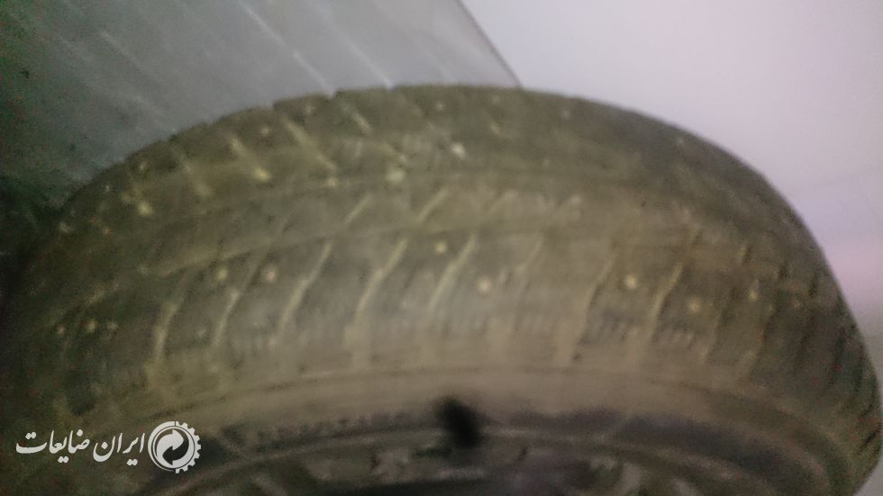 لاستیک یخ شکن