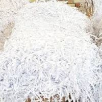 خریدار پوشال سفید کتاب کاغذ
