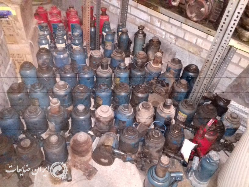 مزایده 150 عدد جک ماشین سنگین 10 و 15 تن