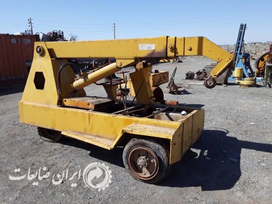 جرثقیل کارگاهی سه تنی