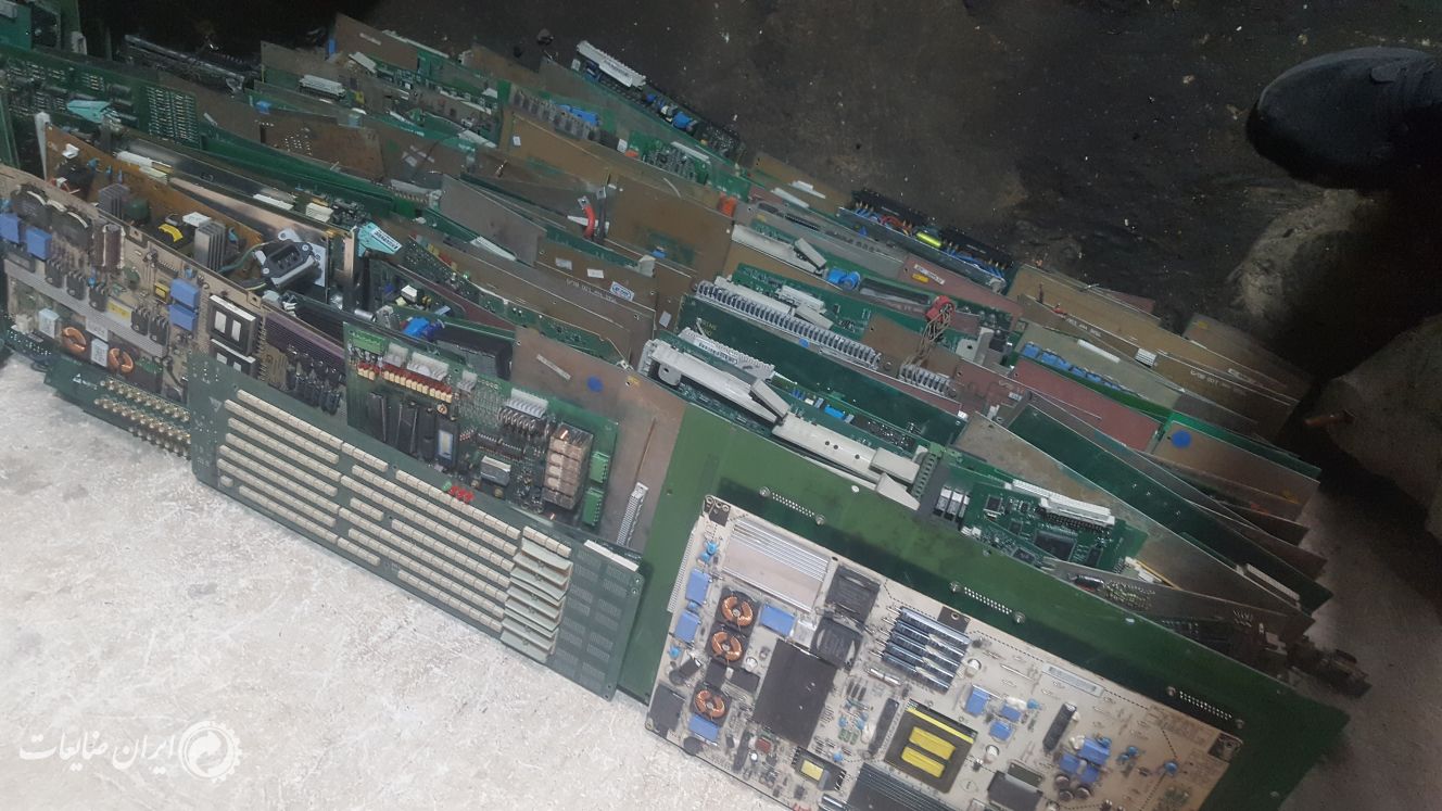 خریدار فیلم رادیولوژی و ضایعات الکتریکی