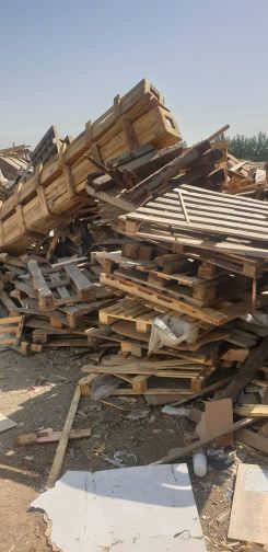 فروش چوب  و تخته ضایعاتی