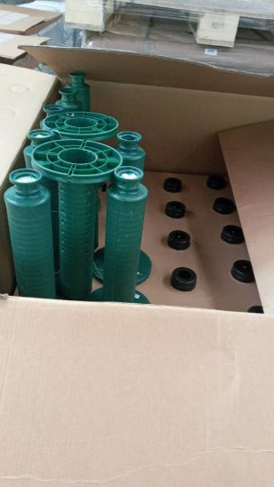 دوک نخ پلاستیکی