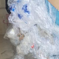 نایلون سفید دور پالتی