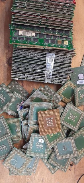 فروش cpu ضایعاتی و رم کامپیوتر