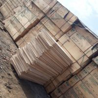 یک تن تخته سه لایی و الوار چوب روسی با کیفیت