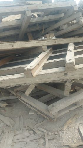 ۴۰۰تن ضایعات چوب