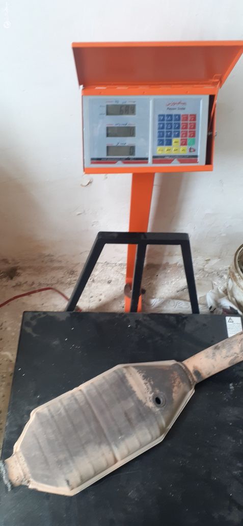 فروش یک عدد کاتالیزور زانتیا اصل باk080