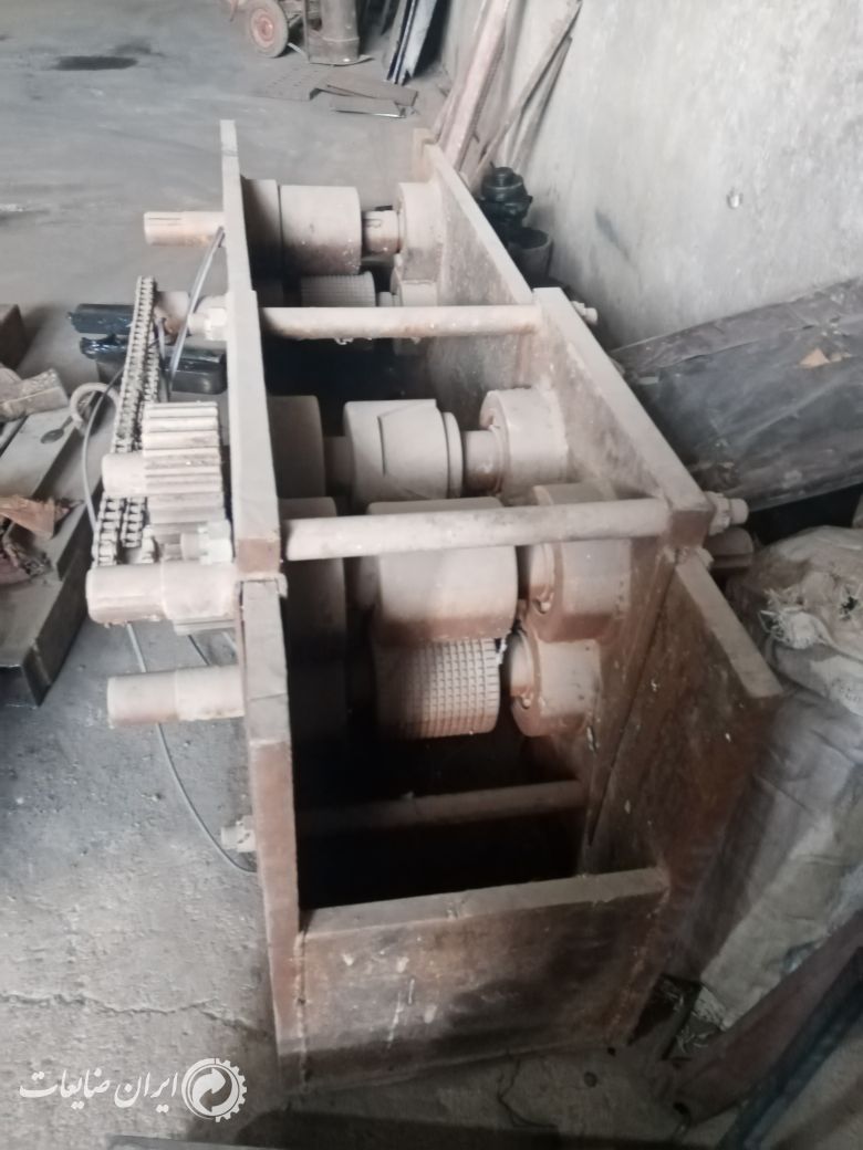 دستگاه زنبوری زن آهن
