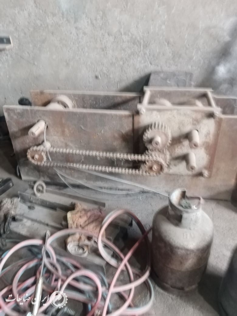 دستگاه زنبوری زن آهن