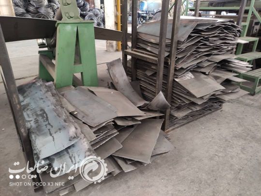 سر ورق فولادی
