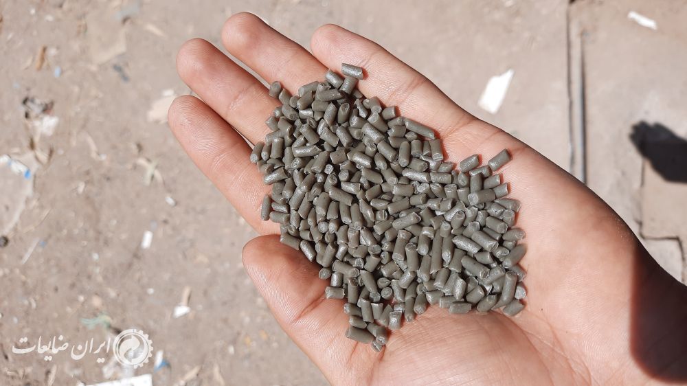 گرانولی عسلی