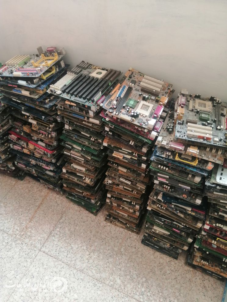 فروش 100کیلو مادربرد2چیپ درسی از کیلویی 200000