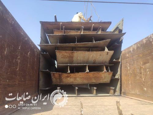 ضایعات کشتی برش خورده