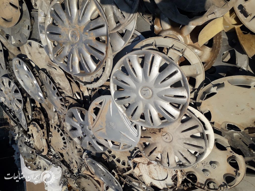 پلاستیک قالپاق