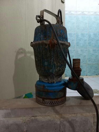 فروش یک عدد پمپ کف کش