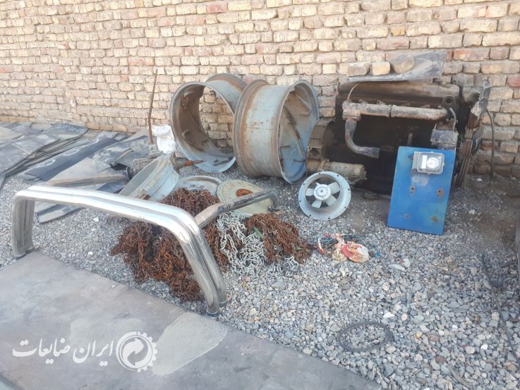 فروش داغی ماشین الات سنگین شامل موتور دیزل،دیسک و صفحه،زنجیر چرخ،گیربکس
