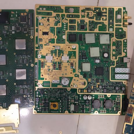 برد مخابراتی کف طلا مناسب برای استخراج