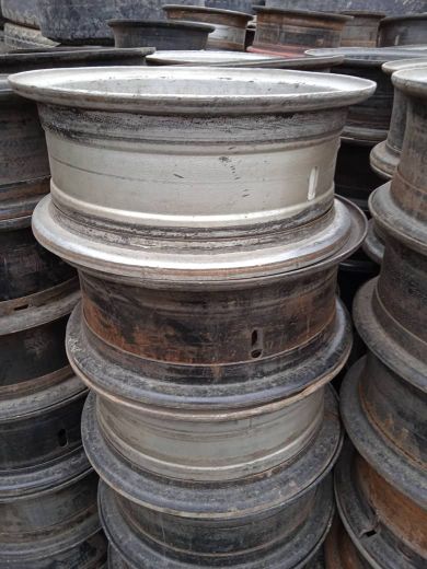 800 رینگ ایسوزو 5 و 6 پیچ بچه رینگ دار