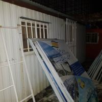فروش لوازم آهنی کانکس وصندلی و...