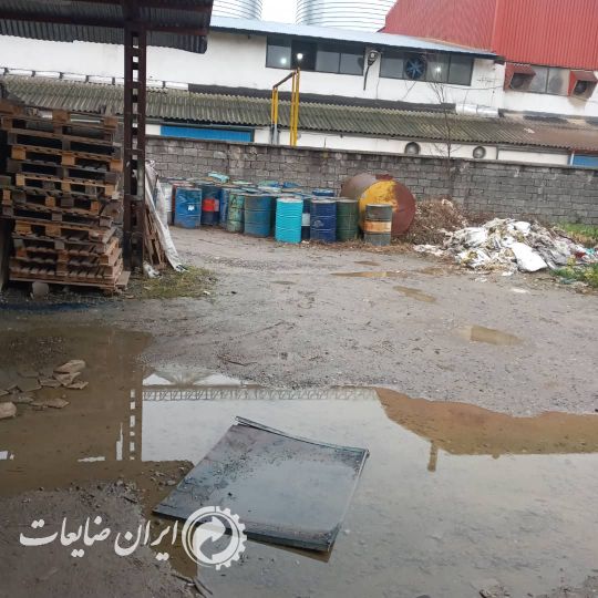فروش مجموعه ای ازمحصولات پلاستیک وتسمه