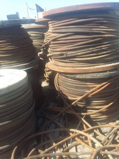خریدار انواع سیم بکسل دست دوم و آکنبد ایرانی و خارجی