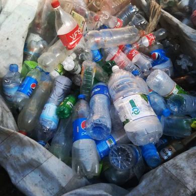 خریدار انواع ضایعات کاغذ و کارتن و پت و برنج