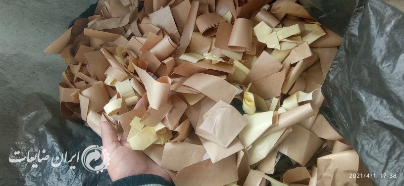فروش ضایعات کاغذ روغنی دو رنگ