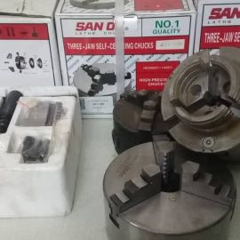 چهارنظام و سه نظام تراشکاری