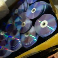 فروش ضایعات سی دی و دی وی دی