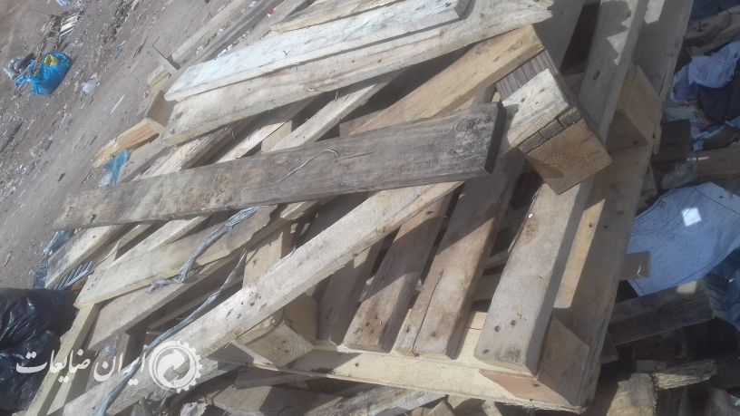 چوب پالت ضایعاتی