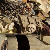 خرید انواع ضایعات آهن ، چدن و دورپنجره