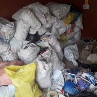 ضایعات درهم کتاب دفتر کاغذ