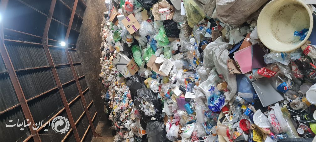 فروش ضایعات درهم پت و پلاستیک و کاغذ و کارتن و قوطی و حلب