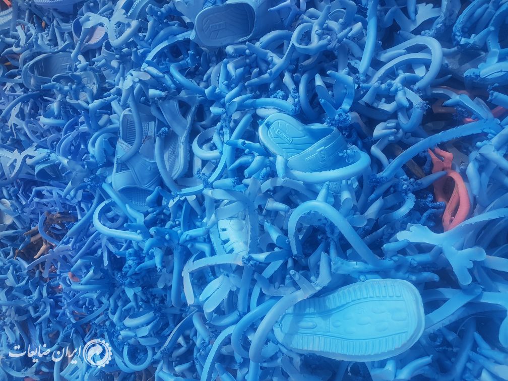 دمپایی‌ ابری