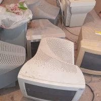 مانیتور قدیمی