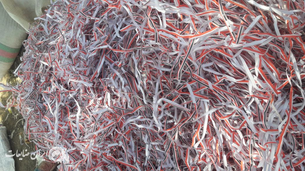 رول پشت لیبل . کاغذ روغنی .ضایعات کاغذ و پوشال کاغذی