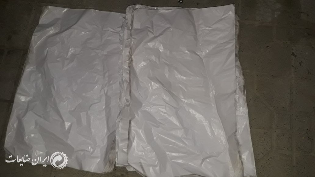 رول پشت لیبل . کاغذ روغنی .ضایعات کاغذ و پوشال کاغذی