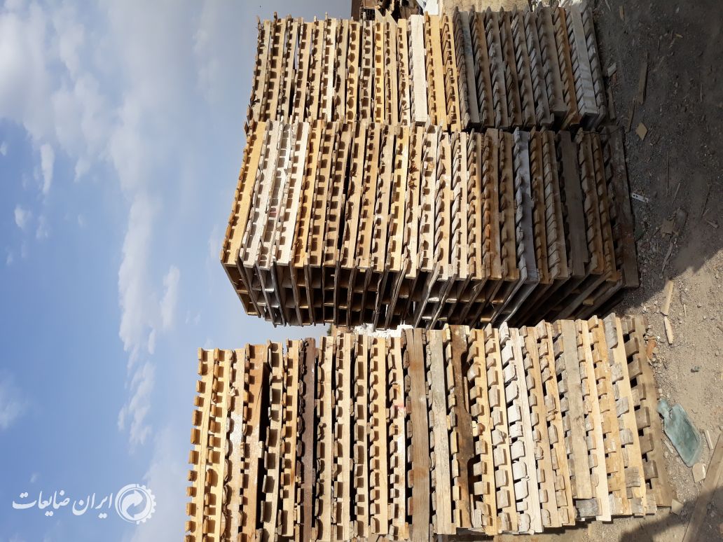 فروش پالت کاشی ۳۶۰ عدد