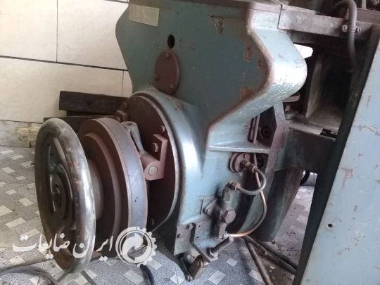 دستگاه پرس و سی ان سی