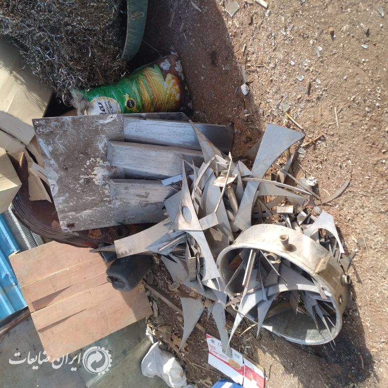 فروش ضایعات استیل وکناره ورق استیل