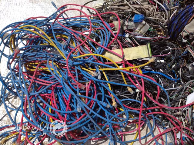 سیم روکش دار