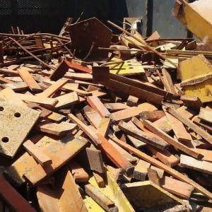 خرید ضایعات آهن و آلومینیوم