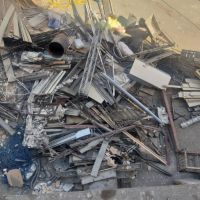 فروش ضایعات آهن، آلومینیوم، کانال کولر و...