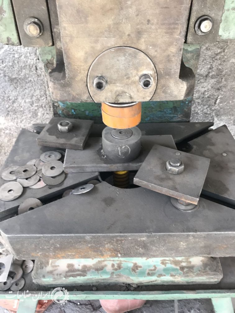 فروش دستگاه پرس ضربه ای و قالب واشر