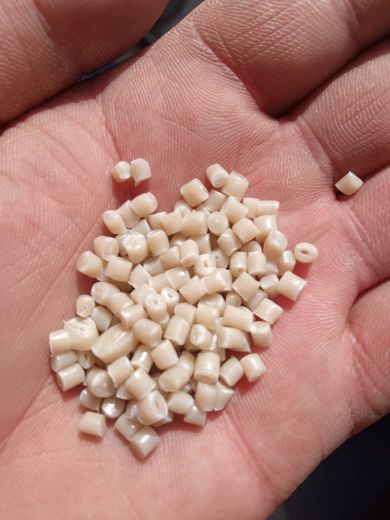 هوستافوم گرانولی و اسیابی راگا (پلی استال_pom)