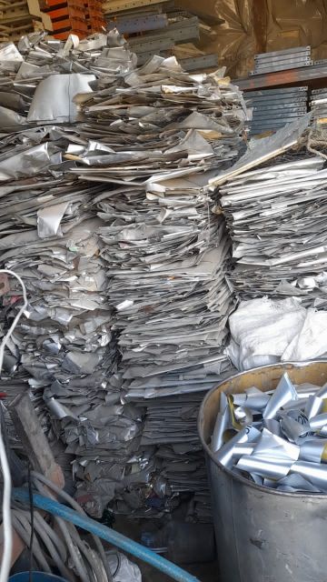 خرید ضایعات ورق نما کامپوزیت