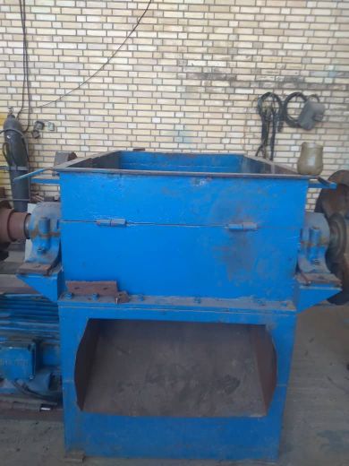 فروش یک دستگاه شریدر پلاستیک